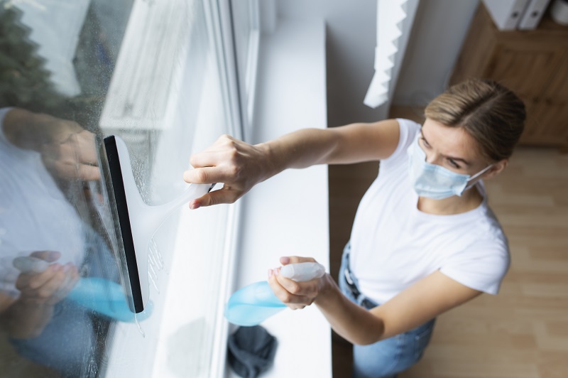 How to Remove Window Tint Without Damage: A Complete Guide